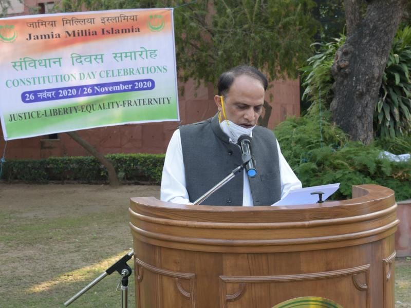 Dr Nazim Husain Jafri, Registrar, Jamia Millia Islamia read the Preamble of the Constitution